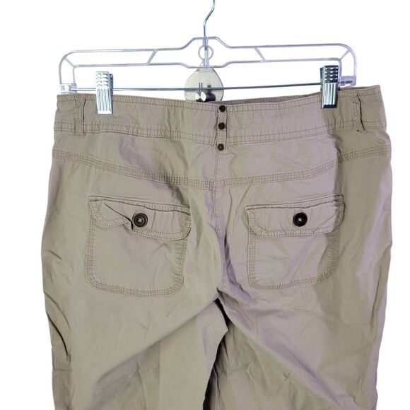 Larry Levine Womens Size 10 Tan Solid Khaki Capri Pants - Picture 10 of 11